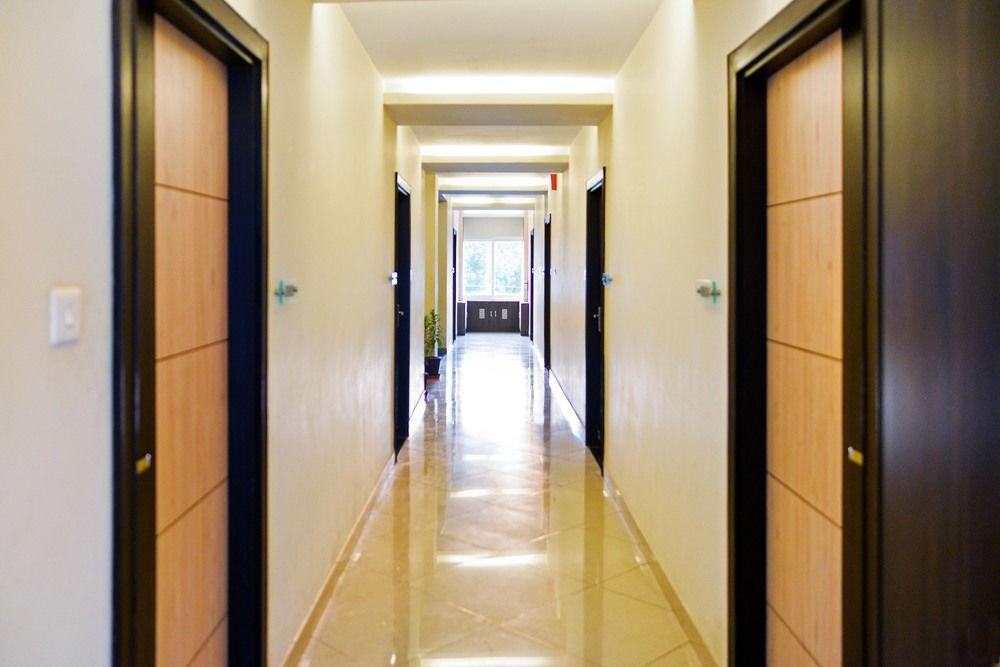 Hotel Janki International By Keymagics Varanasi Bagian luar foto