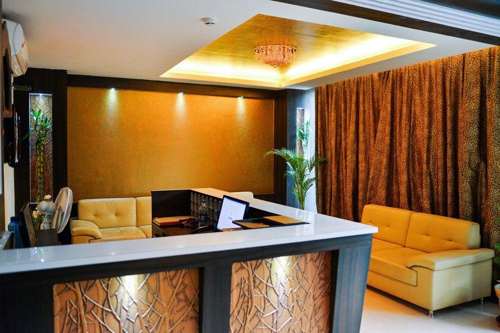 Hotel Janki International By Keymagics Varanasi Bagian luar foto
