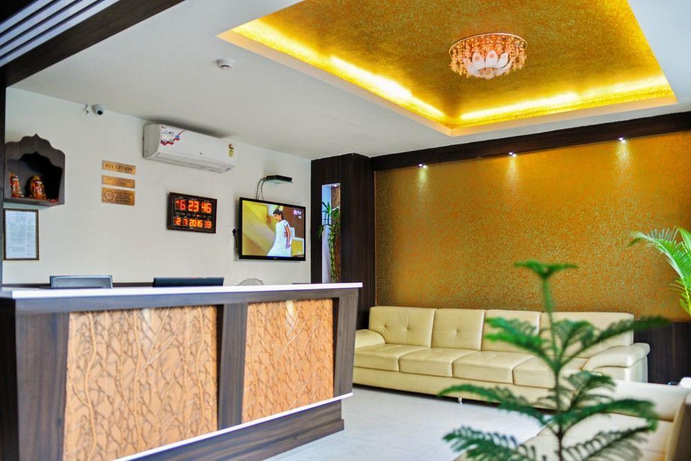 Hotel Janki International By Keymagics Varanasi Bagian luar foto