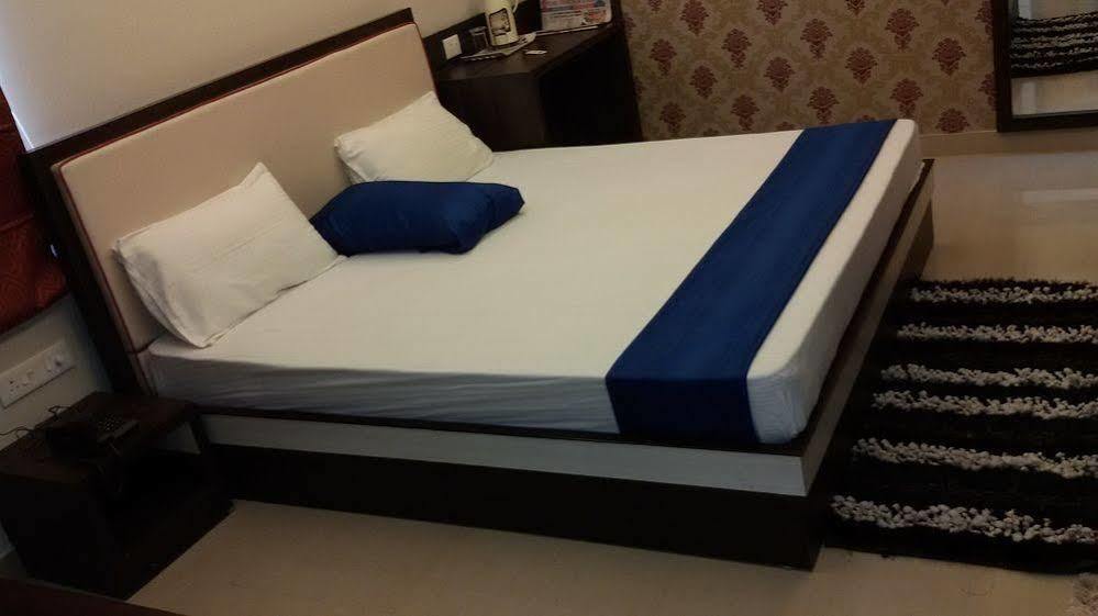 Hotel Janki International By Keymagics Varanasi Bagian luar foto