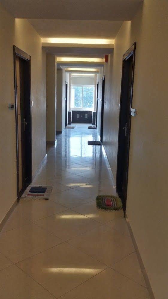 Hotel Janki International By Keymagics Varanasi Bagian luar foto